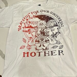 ONLINE CERAMICS “Grateful for our Universal Mother” T-shirt